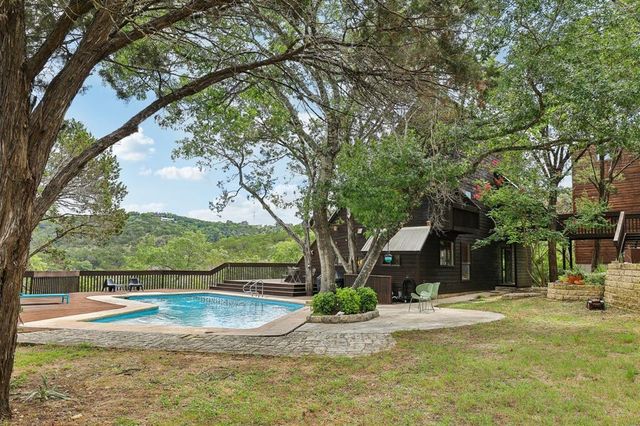 1002 Jousting PL, Austin, TX 78746