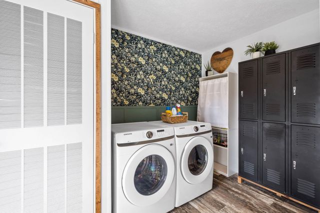 140 N Hillcrest Drive, Spring City, TN 37381