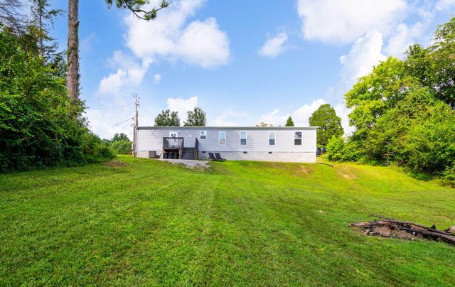 140 N Hillcrest Drive, Spring City, TN 37381