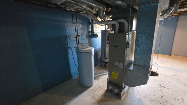 201 Euclid Street, Alden, MN 56009