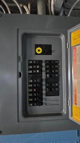 201 Euclid Street, Alden, MN 56009