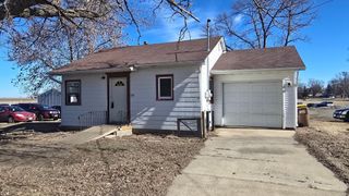 201 Euclid Street, Alden, MN 56009