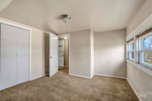 3567 N 3100 E, Twin Falls, ID 83301