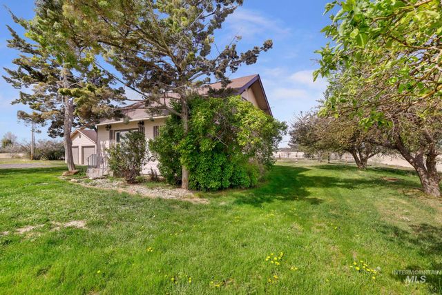 3567 N 3100 E, Twin Falls, ID 83301