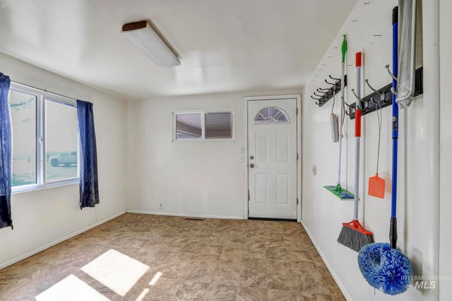 3567 N 3100 E, Twin Falls, ID 83301