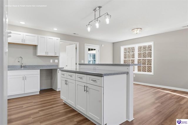 37 Paislynne Court, Brandenburg, KY 40108