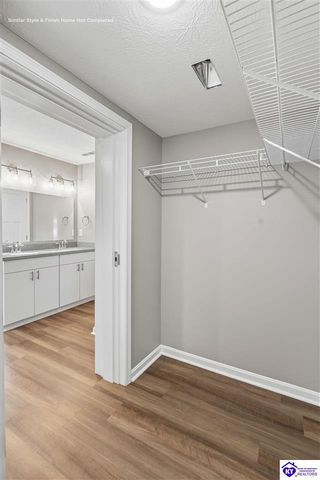 37 Paislynne Court, Brandenburg, KY 40108