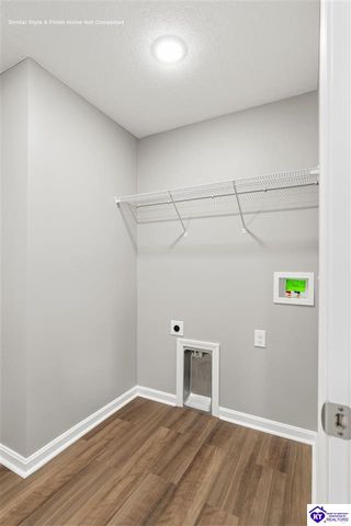 37 Paislynne Court, Brandenburg, KY 40108