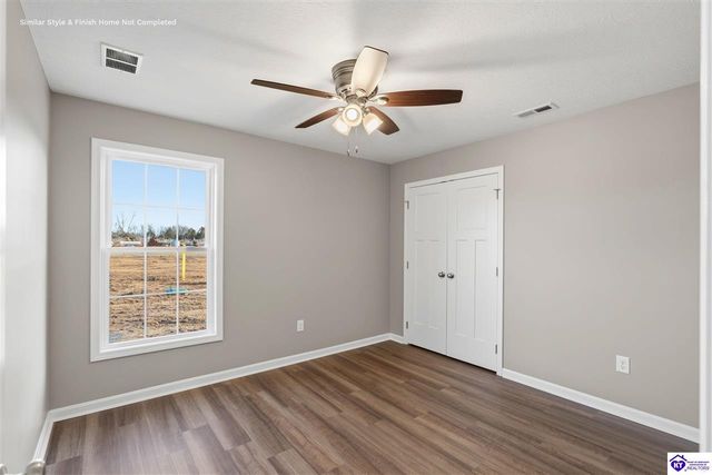 37 Paislynne Court, Brandenburg, KY 40108