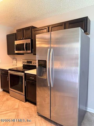 932 LAKE SANFORD Court, St. Augustine, FL 32092