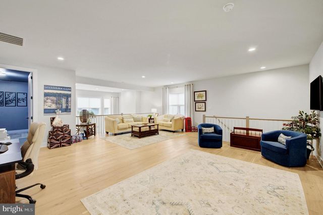 587 TRIFECTA RD, Downingtown, PA 19335