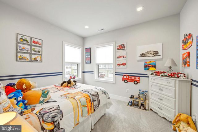 587 TRIFECTA RD, Downingtown, PA 19335