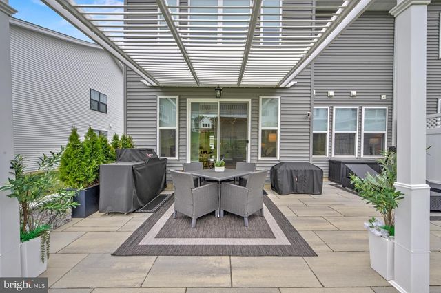 587 TRIFECTA RD, Downingtown, PA 19335