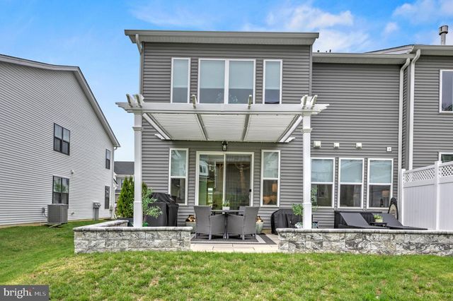 587 TRIFECTA RD, Downingtown, PA 19335