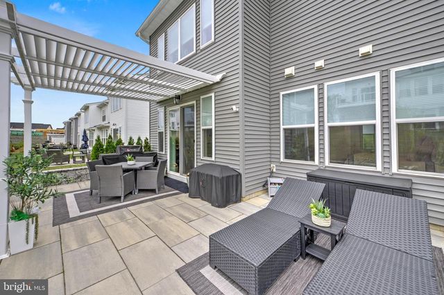 587 TRIFECTA RD, Downingtown, PA 19335