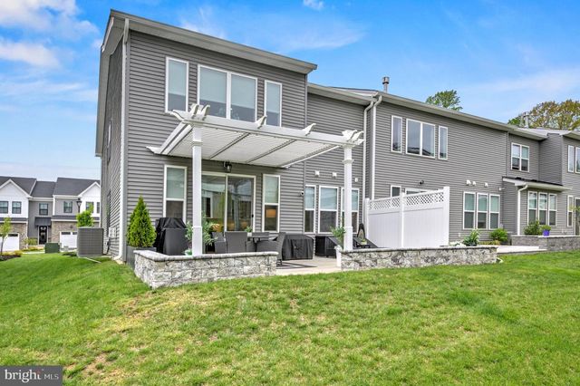 587 TRIFECTA RD, Downingtown, PA 19335