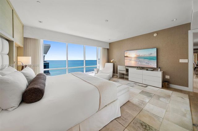 102 24th St PH-1718, Miami Beach, FL 33139