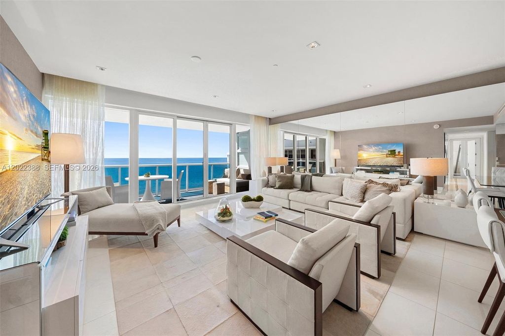 102 24th St PH-1718, Miami Beach, FL 33139