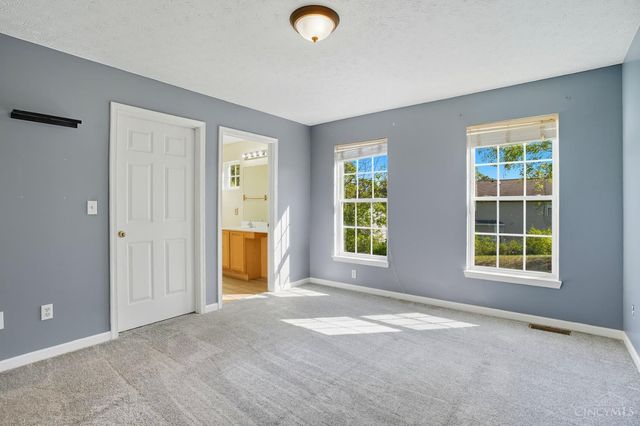 938 Whispering Pine Way, Lebanon, OH 45036