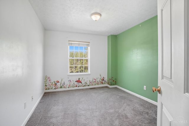 938 Whispering Pine Way, Lebanon, OH 45036