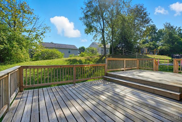 938 Whispering Pine Way, Lebanon, OH 45036