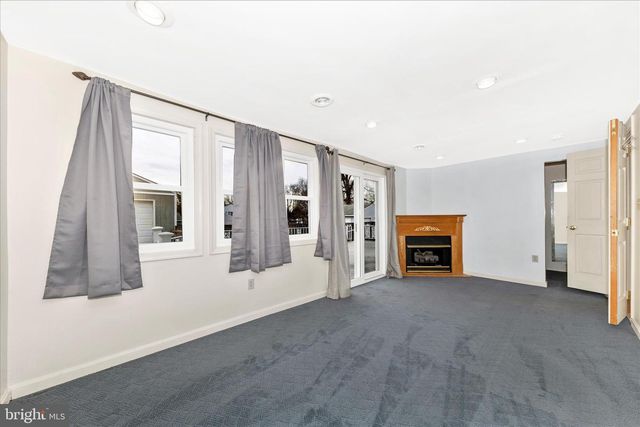 502 MILITARY RD, Frederick, MD 21702