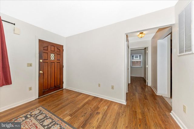 502 MILITARY RD, Frederick, MD 21702