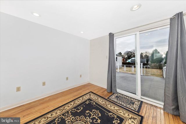 502 MILITARY RD, Frederick, MD 21702