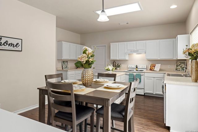 5606 Spring Stone, San Antonio, TX 78247