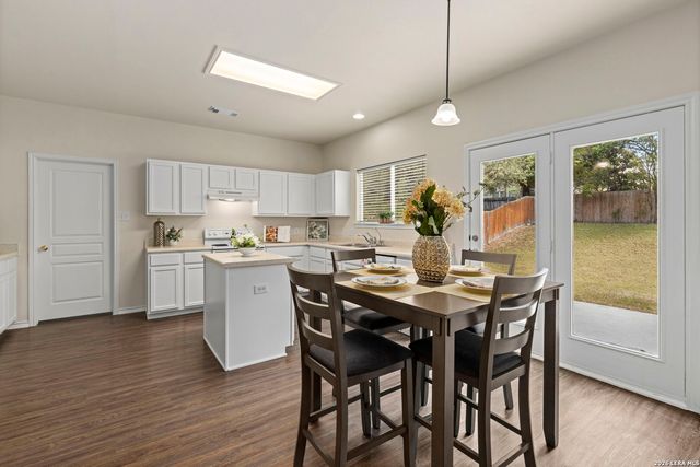 5606 Spring Stone, San Antonio, TX 78247