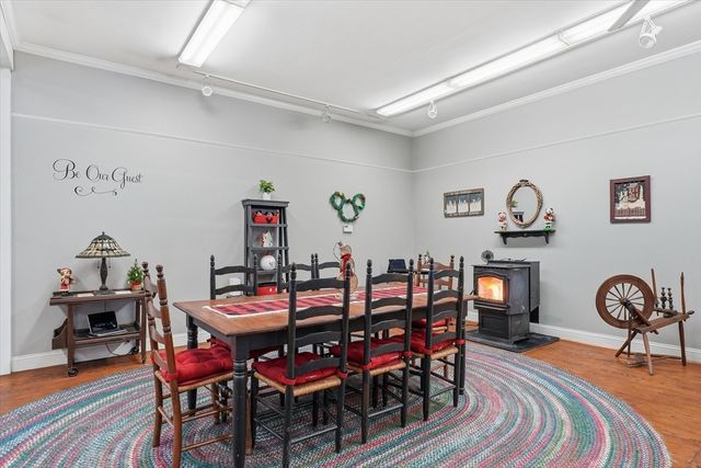 293 Pine St, Gardner, MA 01440