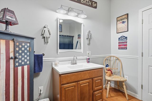 293 Pine St, Gardner, MA 01440