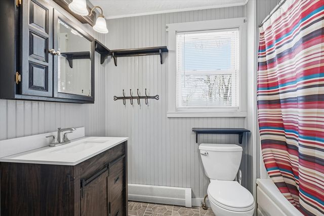 293 Pine St, Gardner, MA 01440