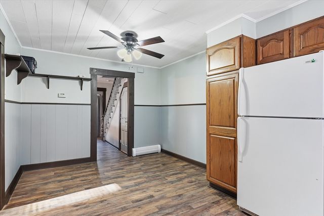 293 Pine St, Gardner, MA 01440