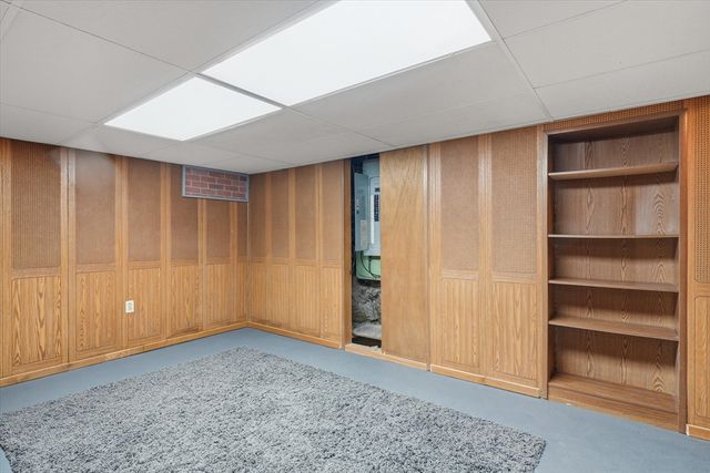 293 Pine St, Gardner, MA 01440