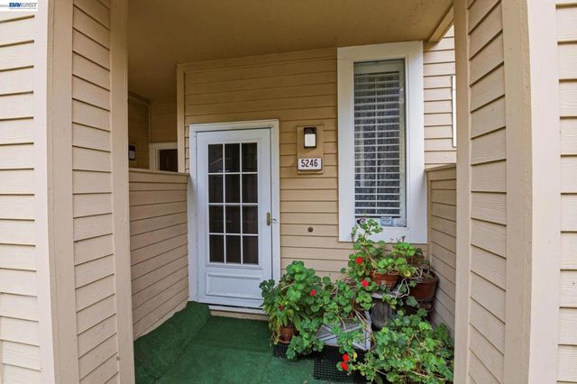 5246 Tacoma Cmn, Fremont, CA 94555