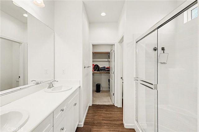 494 Lily, Merced, CA 95341