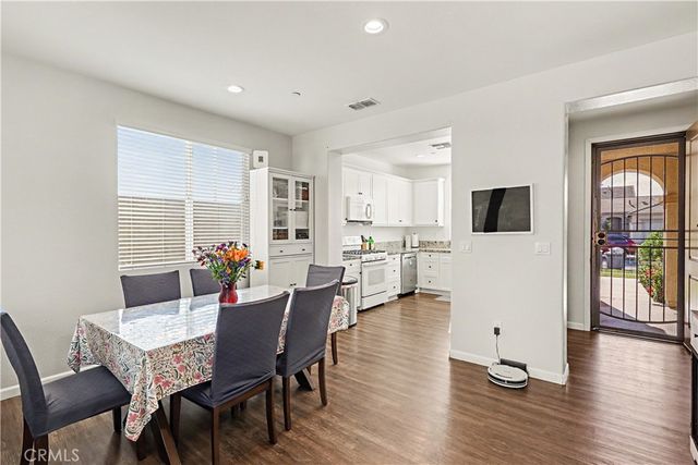 494 Lily, Merced, CA 95341