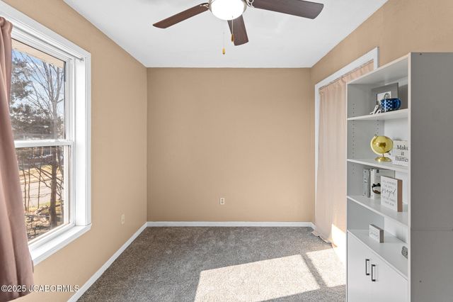 1813 W MAIN STREET, Jefferson City, MO 65109