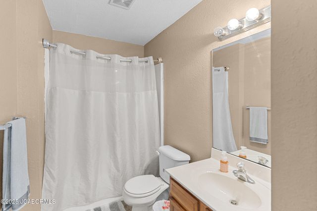 1813 W MAIN STREET, Jefferson City, MO 65109