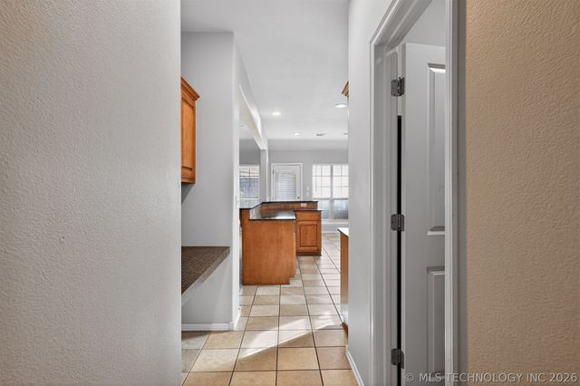 11717 S Vine Place W, Jenks, OK 74037