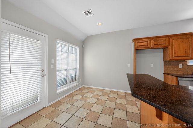 11717 S Vine Place W, Jenks, OK 74037