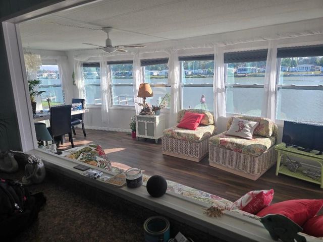 808 53RD AVENUE E 117, Bradenton, FL 34203