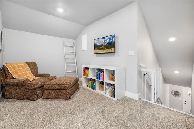 2131 Periwinkle Place, Centerton, AR 72719