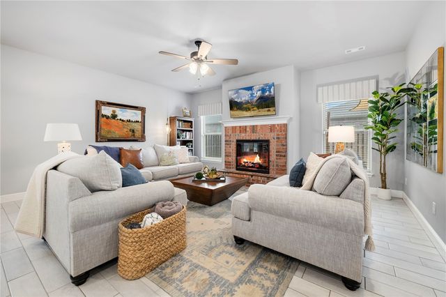 2131 Periwinkle Place, Centerton, AR 72719