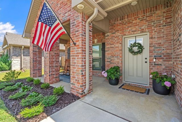 2131 Periwinkle Place, Centerton, AR 72719