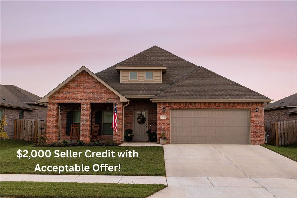 2131 Periwinkle Place, Centerton, AR 72719