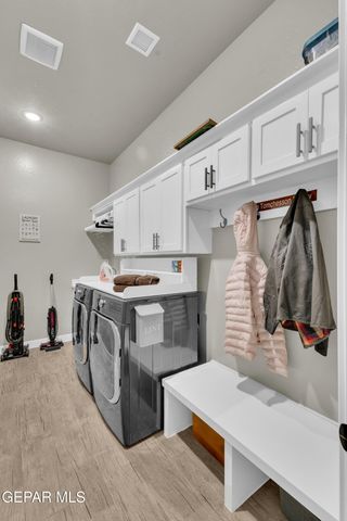 2324 ARTURO VALLEJO Street, El Paso, TX 79938