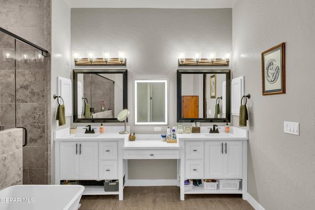 2324 ARTURO VALLEJO Street, El Paso, TX 79938