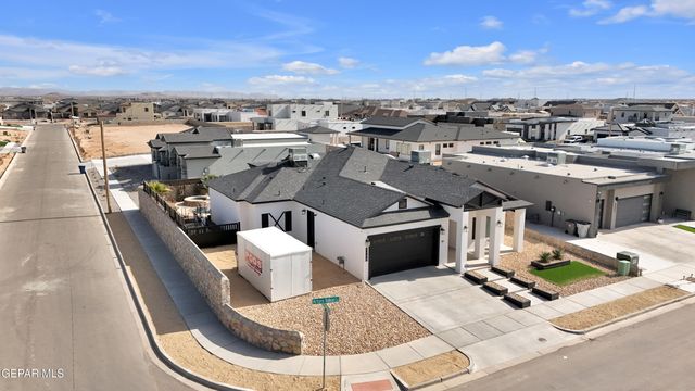 2324 ARTURO VALLEJO Street, El Paso, TX 79938